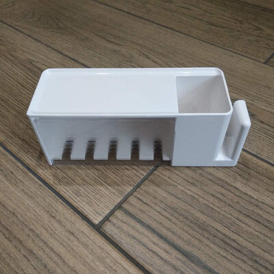 KM-Japan Toothbrush Holder 1002 (White)