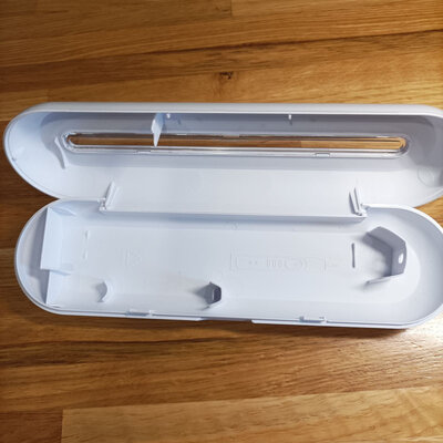 Case M9 White