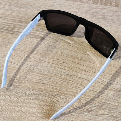 Kasian LR918 UV400 Black/White