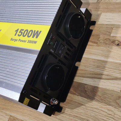 JYINS P-1500/3000W 12V (pure sine wave)