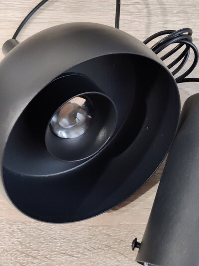 DGY D6027 7W Warm Black