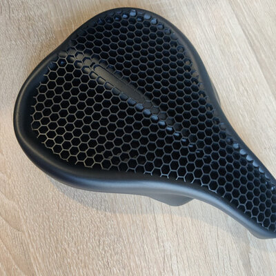 WEST BIKING Honeycomb Silicone Black