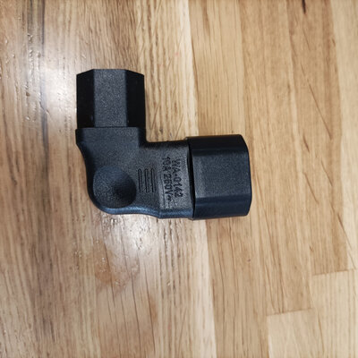  BLY WA-0142 Right IEC C14–C13