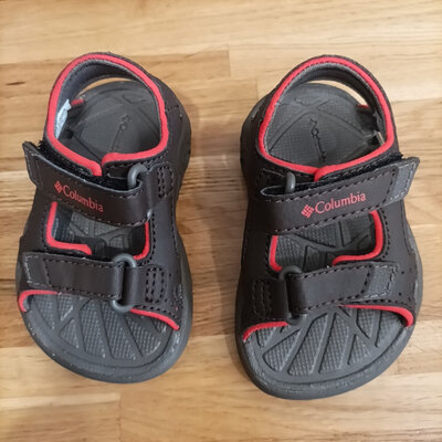 Columbia Techsun Vent 21 (Cordovan/Spicy 1)