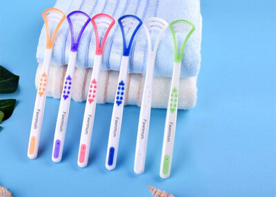 Fawnmum Tongue Scraper Plastic Blue